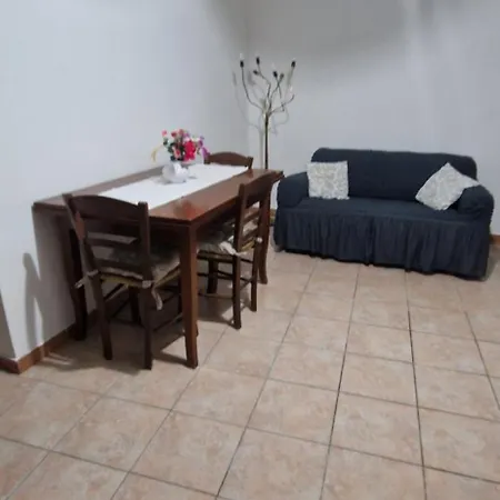 Casa Grilla 阿塞米尼